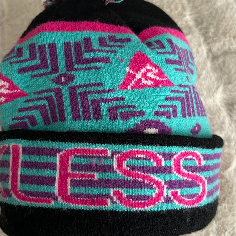 Ladies Winter Hat - Picture 3 of 6